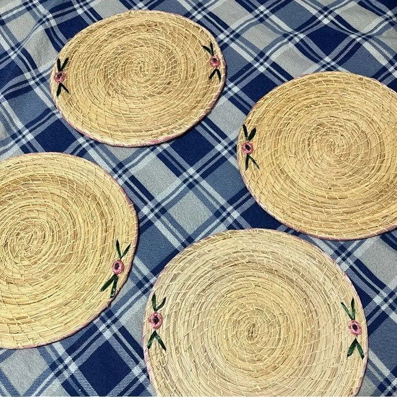 vintage woven straw coasters and placemats set - Picture 3 of 9